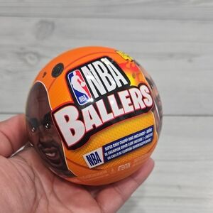 Zuru 5 Surprise NBA Ballers Collectible Ball